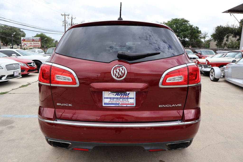 Photo 6 of this BUICK ENCLAVE