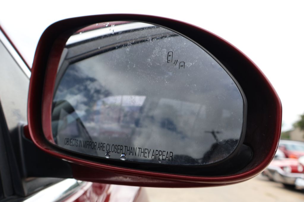 Photo 11 of this BUICK ENCLAVE