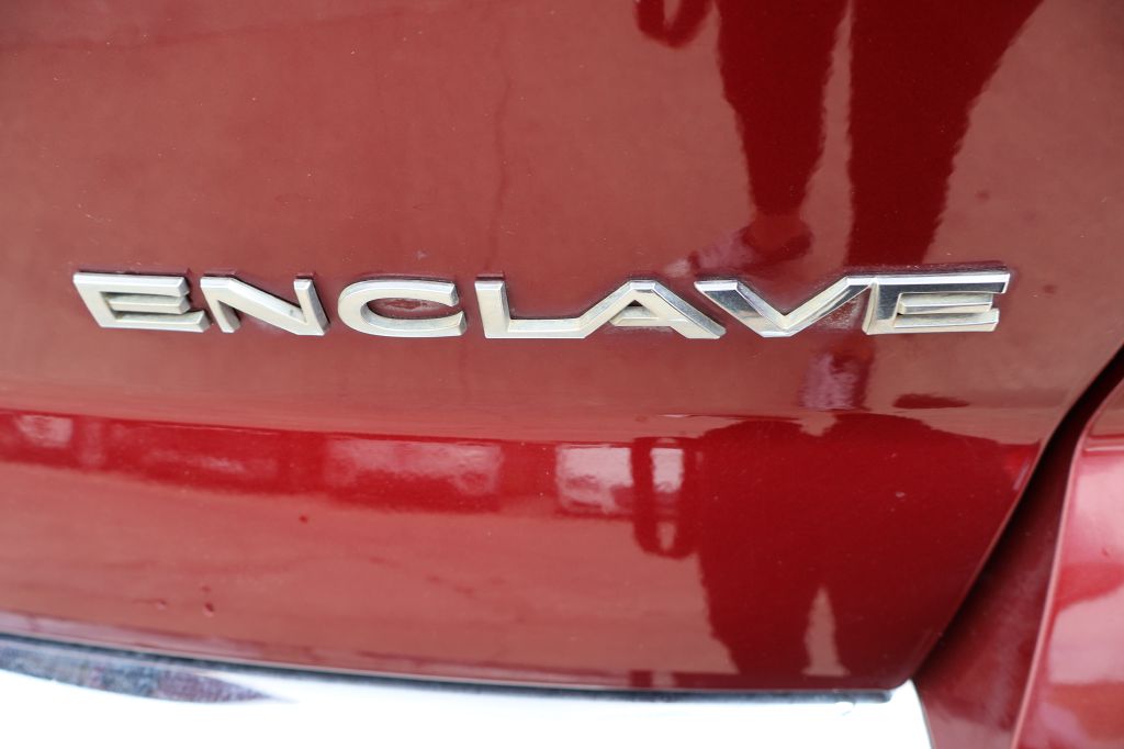 Photo 13 of this BUICK ENCLAVE