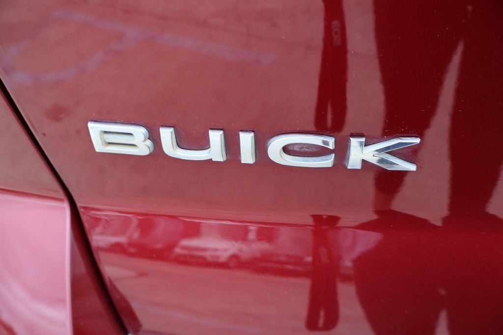 Photo 14 of this BUICK ENCLAVE