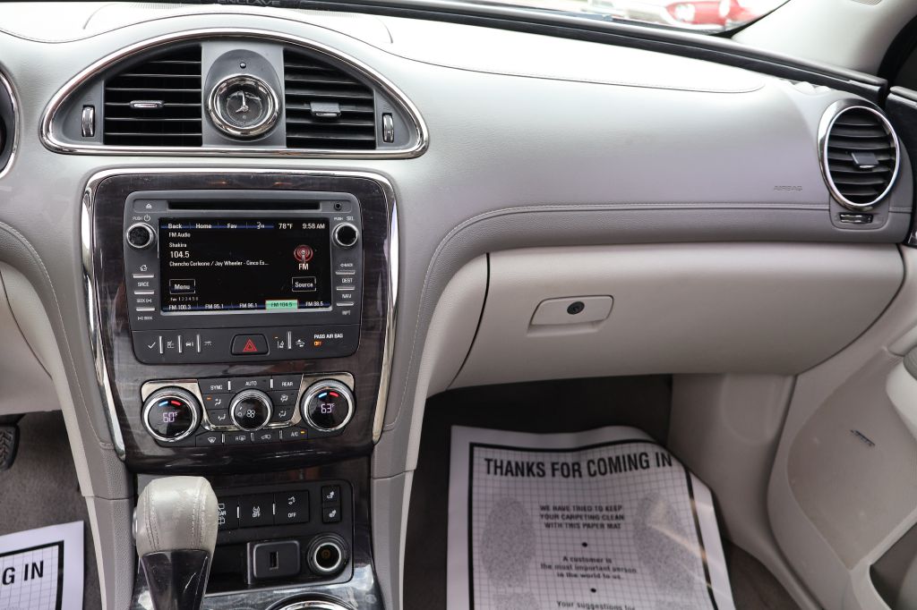 Photo 36 of this BUICK ENCLAVE