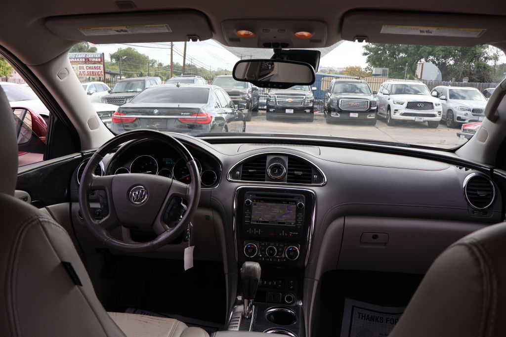 Photo 44 of this BUICK ENCLAVE