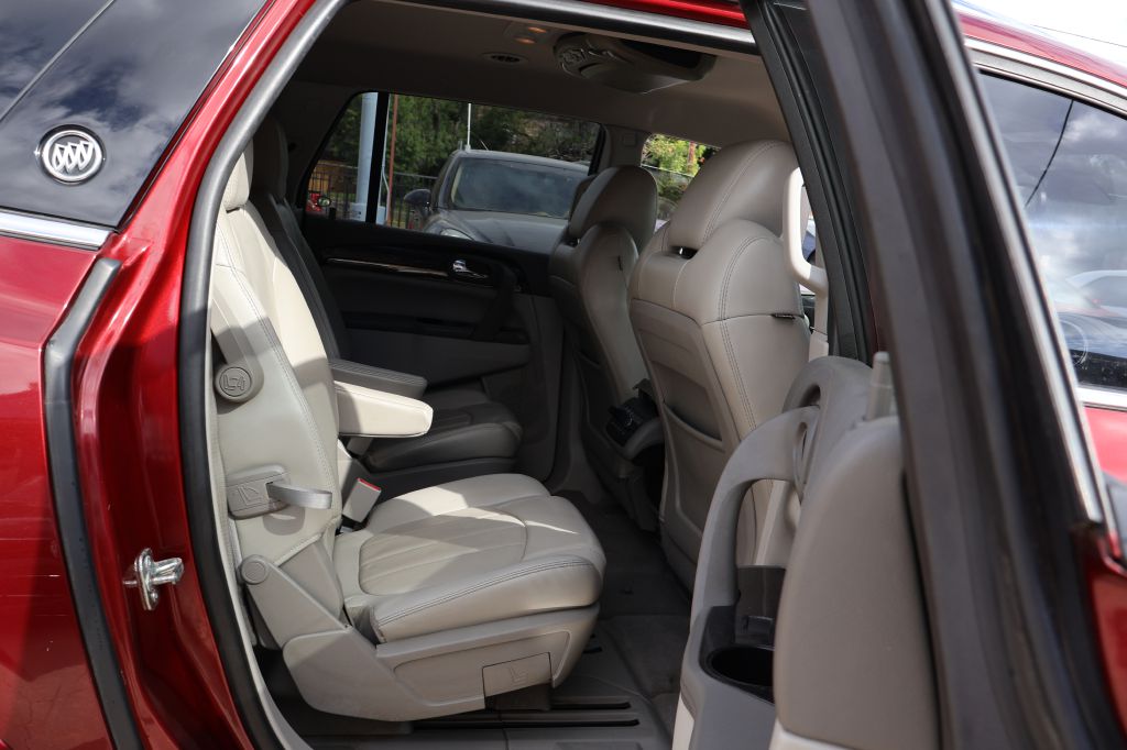 Photo 49 of this BUICK ENCLAVE