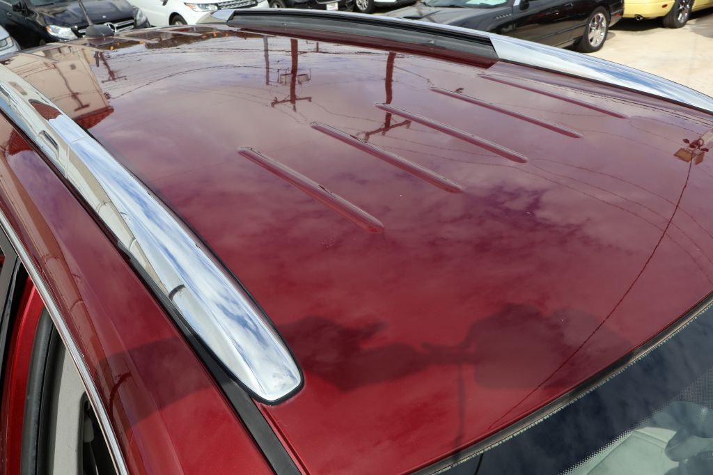 Photo 53 of this BUICK ENCLAVE