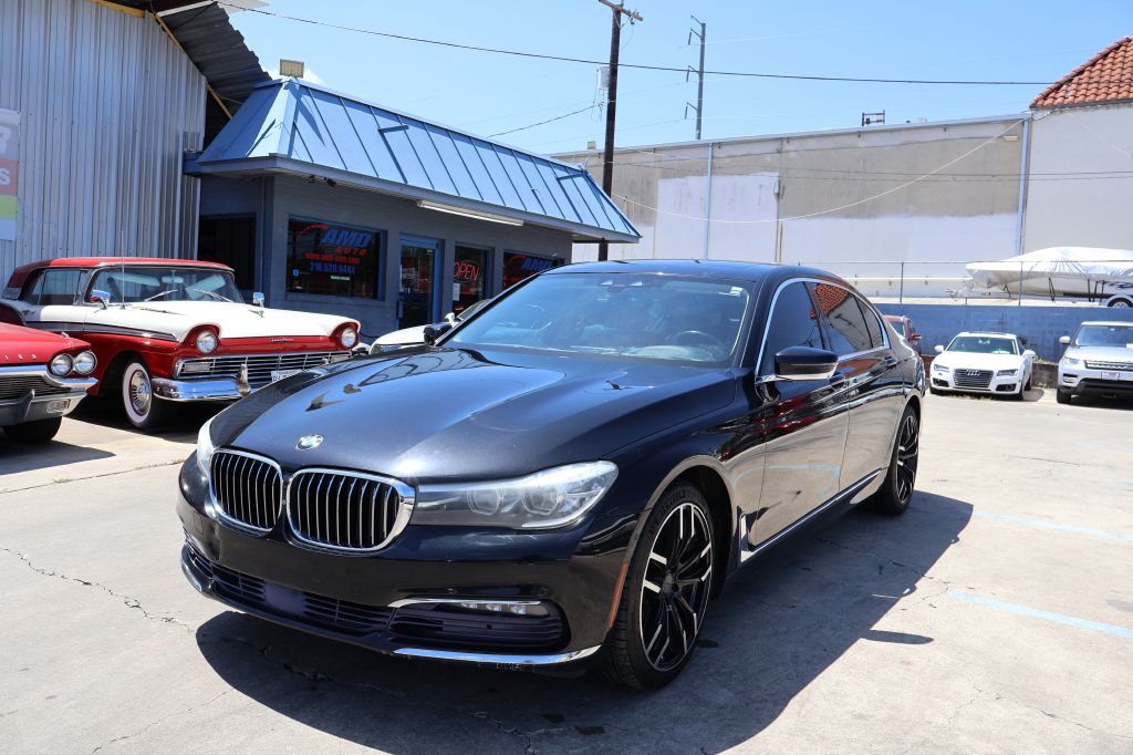 Photo 3 of this BMW 740