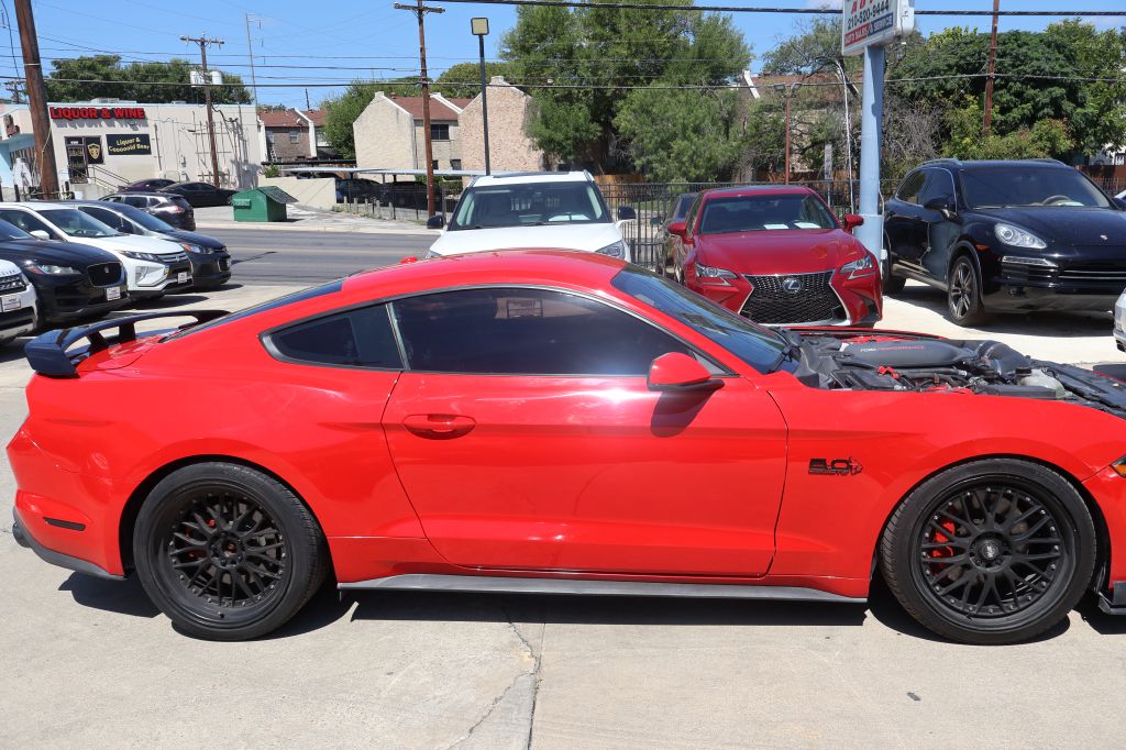 Photo 10 of this FORD MUSTANG