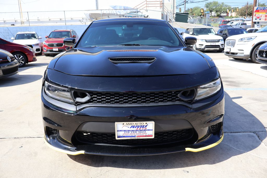 Photo 2 of this DODGE CHARGER