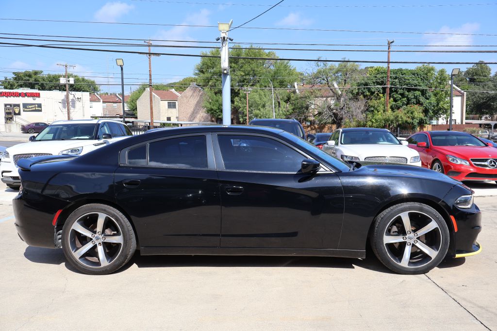 Photo 8 of this DODGE CHARGER