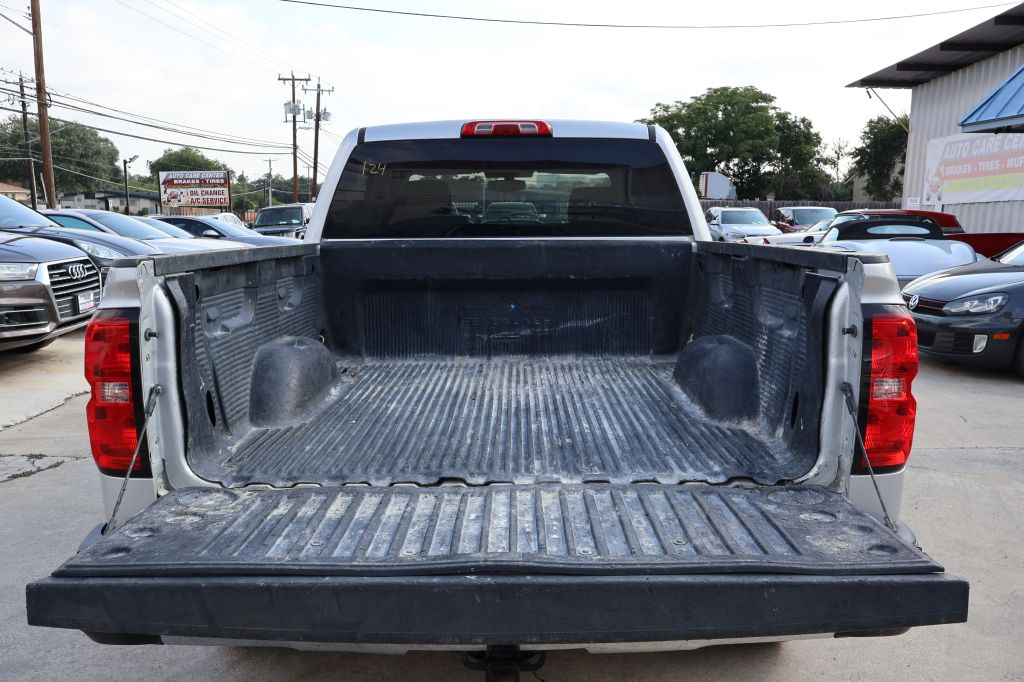 Photo 15 of this CHEVROLET SILVERADO 1500