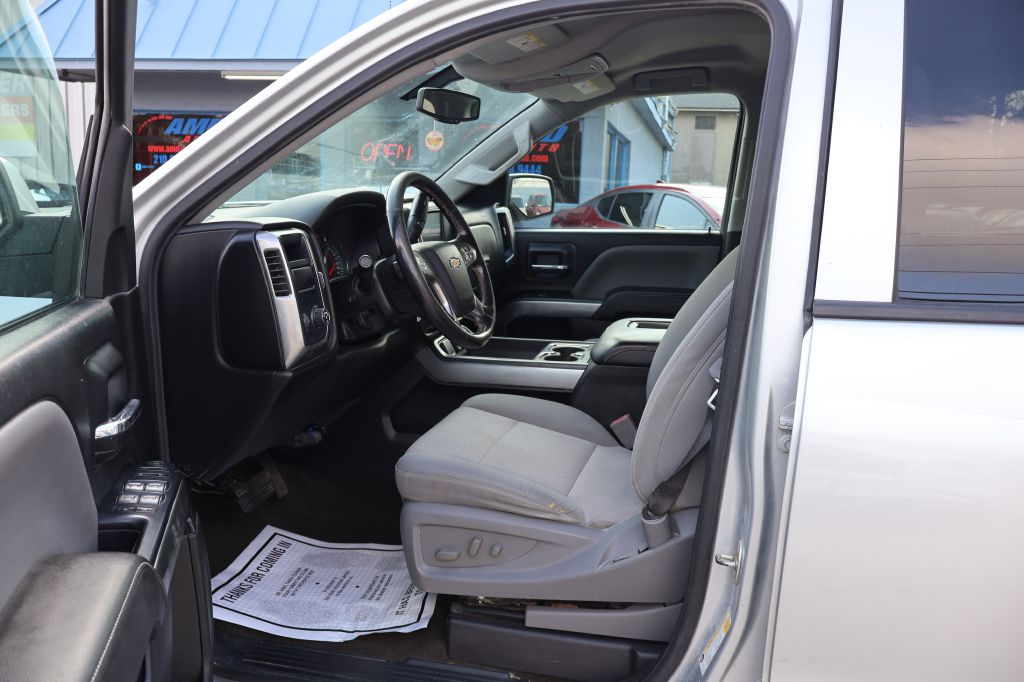Photo 18 of this CHEVROLET SILVERADO 1500