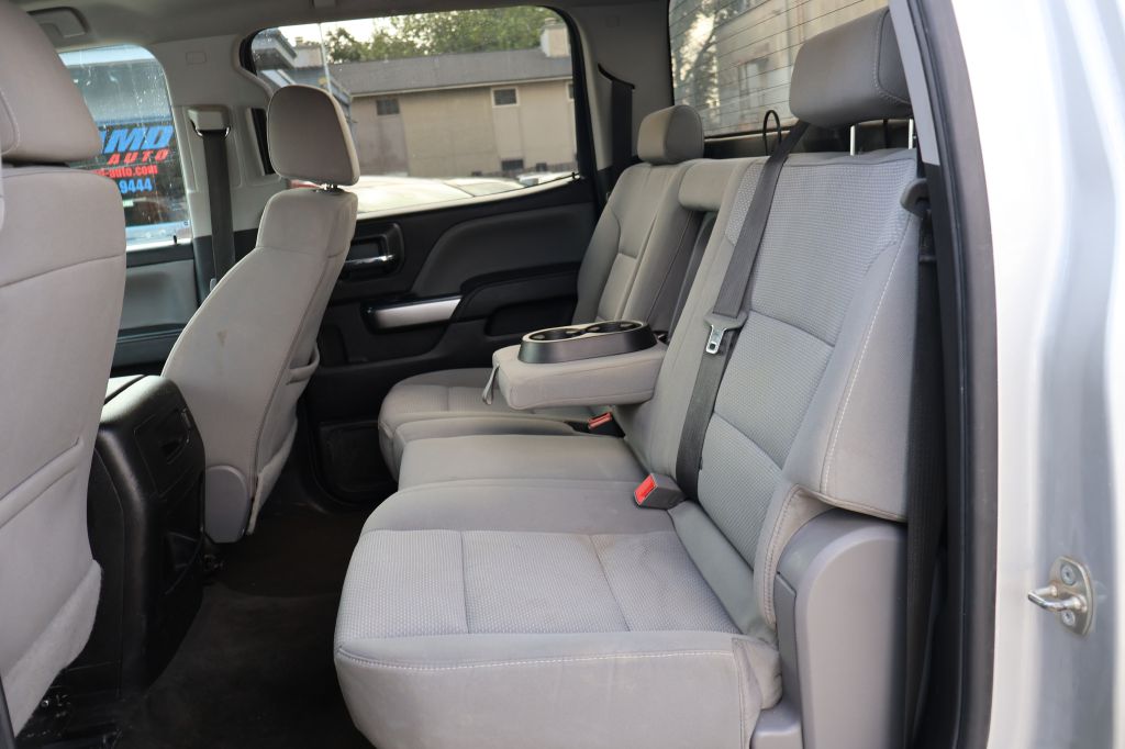 Photo 21 of this CHEVROLET SILVERADO 1500