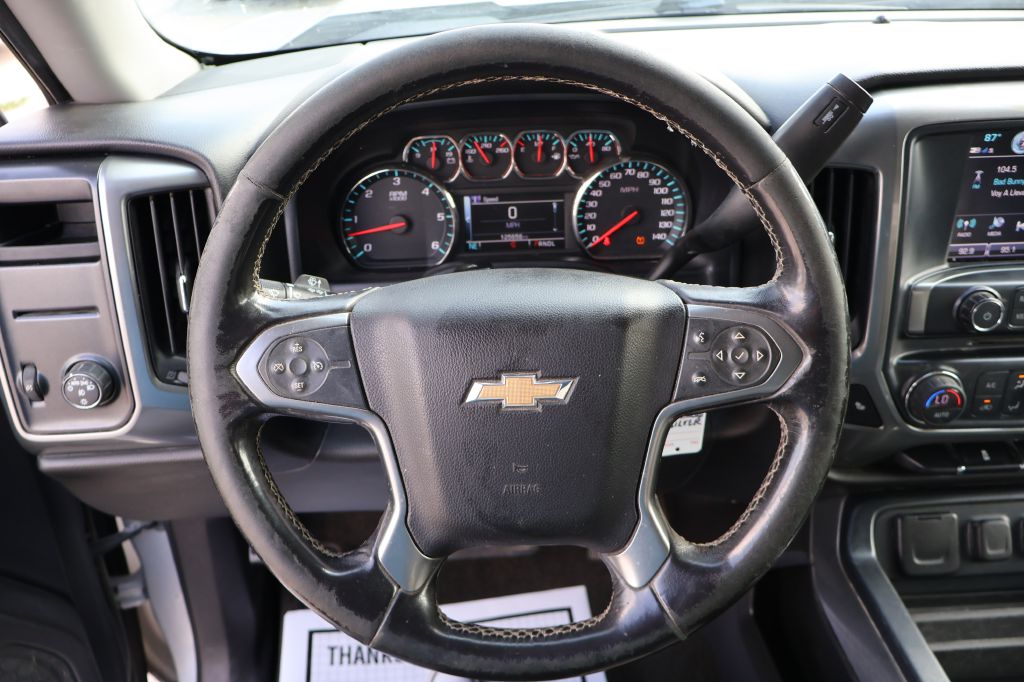 Photo 23 of this CHEVROLET SILVERADO 1500