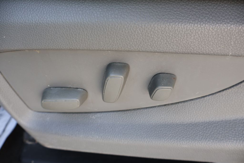 Photo 28 of this CHEVROLET SILVERADO 1500