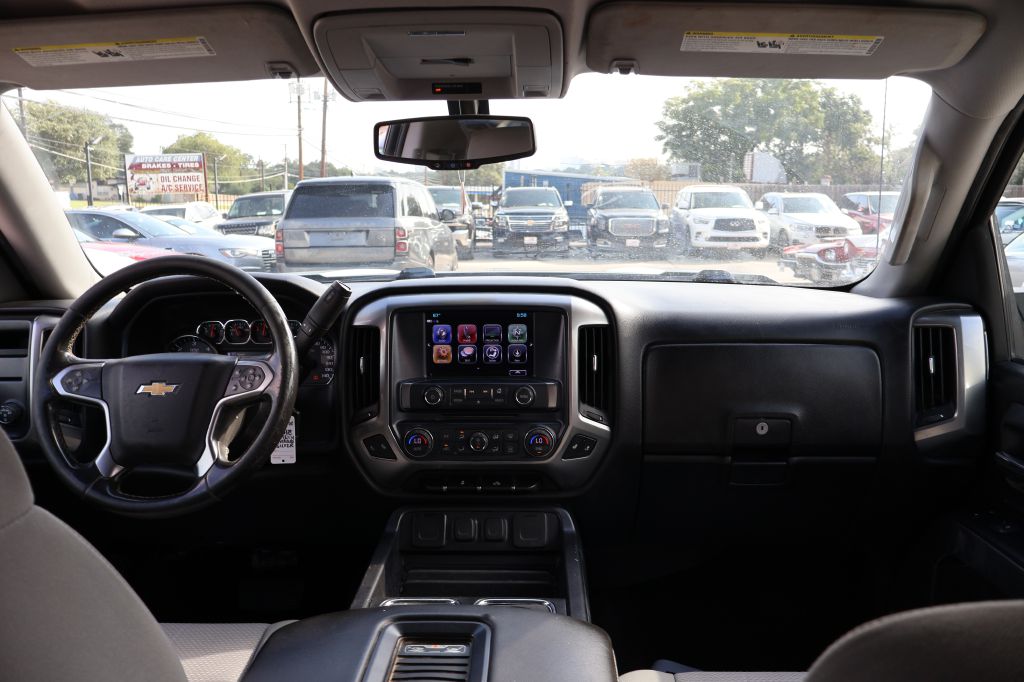 Photo 36 of this CHEVROLET SILVERADO 1500