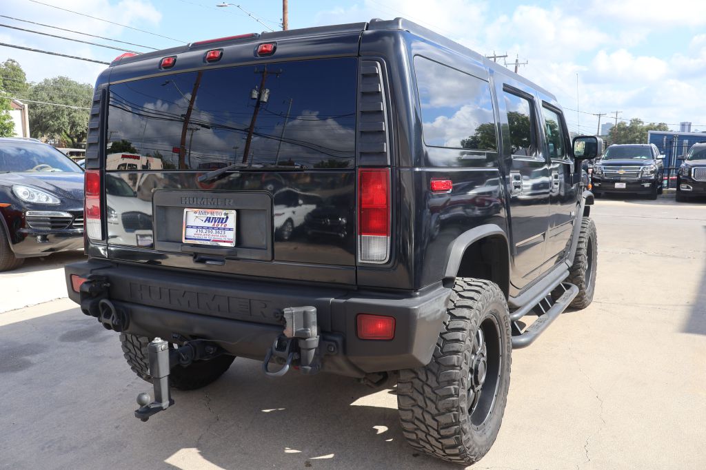 Photo 7 of this HUMMER H2