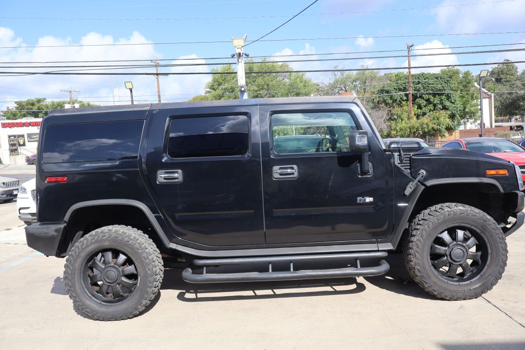 Photo 8 of this HUMMER H2