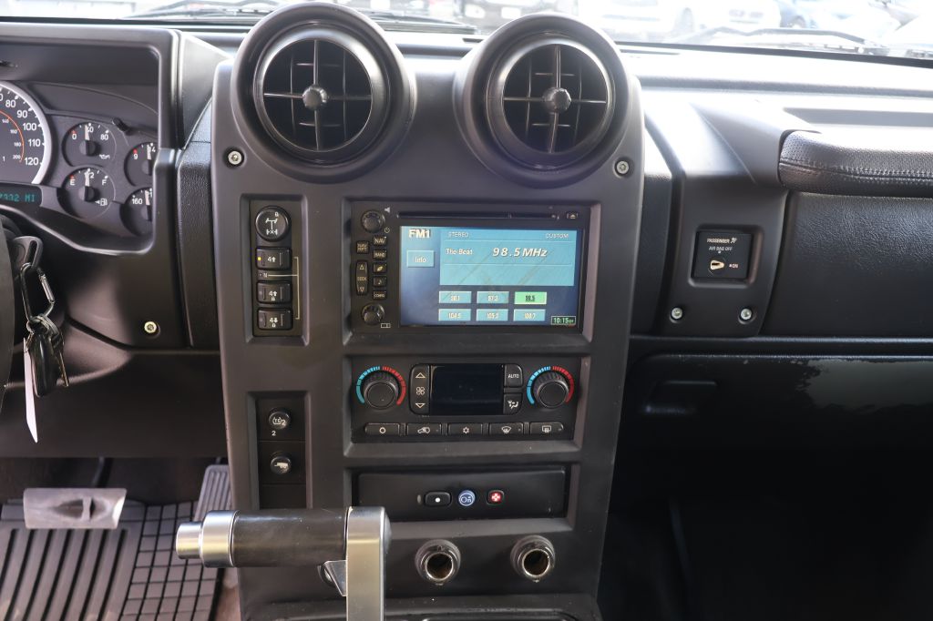 Photo 37 of this HUMMER H2