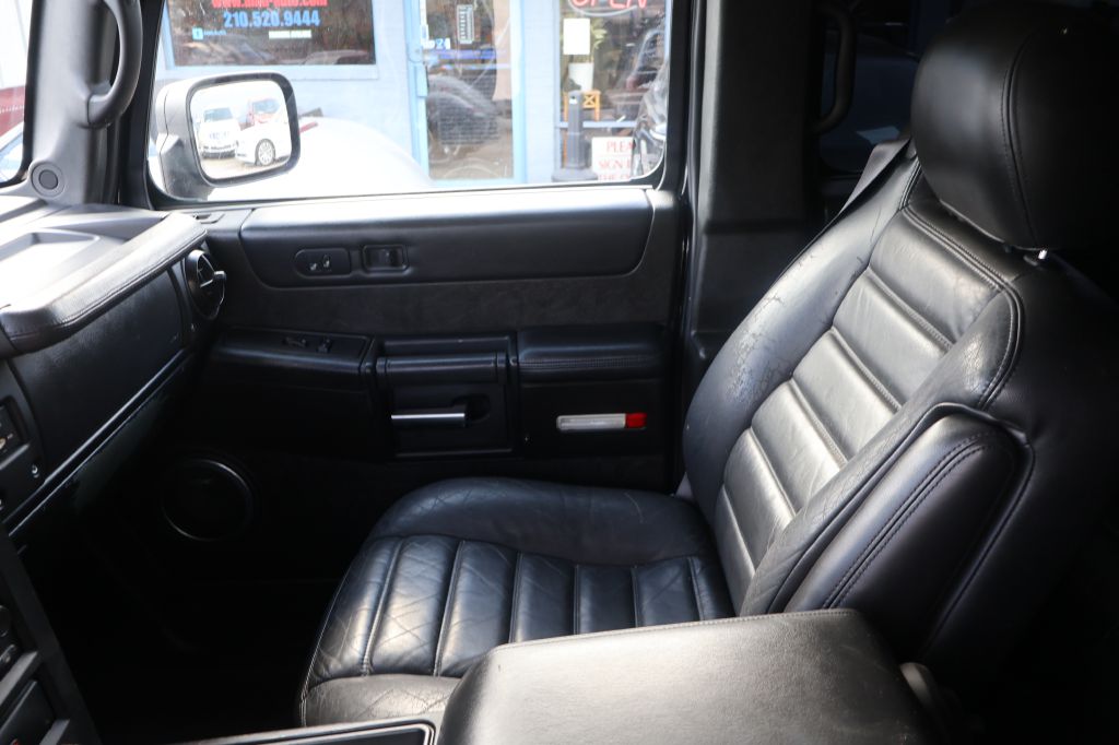Photo 40 of this HUMMER H2
