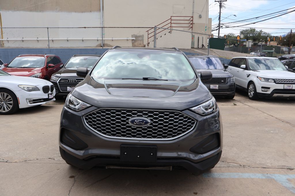 Photo 2 of this FORD EDGE