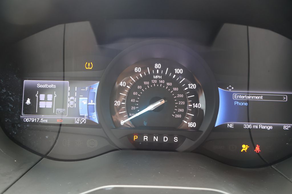 Photo 21 of this FORD EDGE
