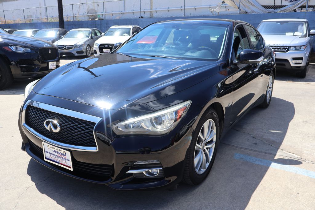 Photo 3 of this INFINITI Q50