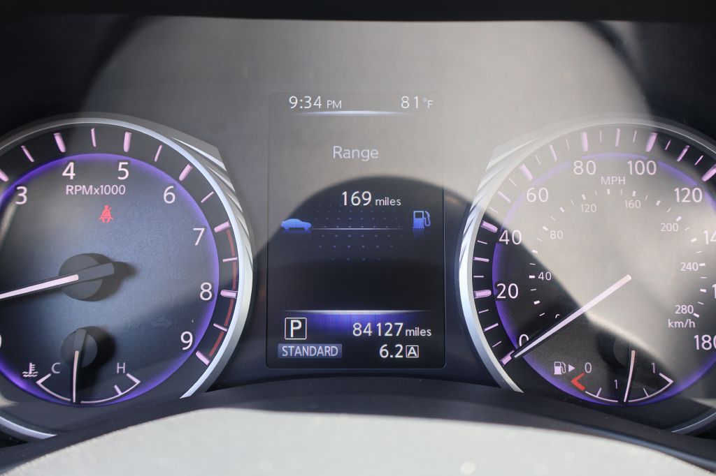 Photo 25 of this INFINITI Q50