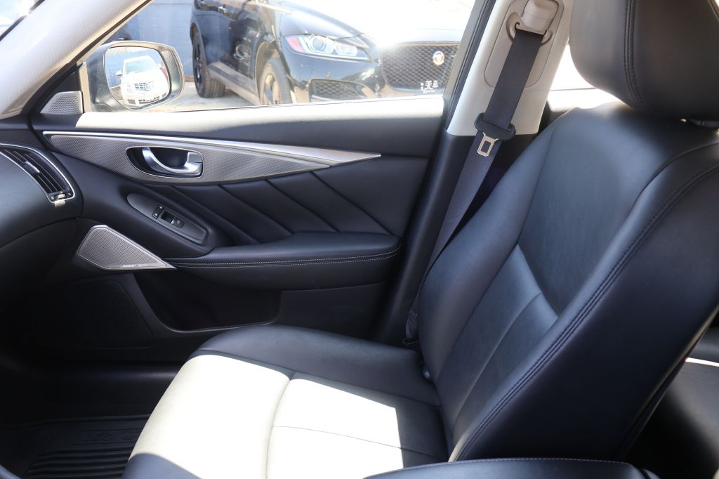 Photo 38 of this INFINITI Q50