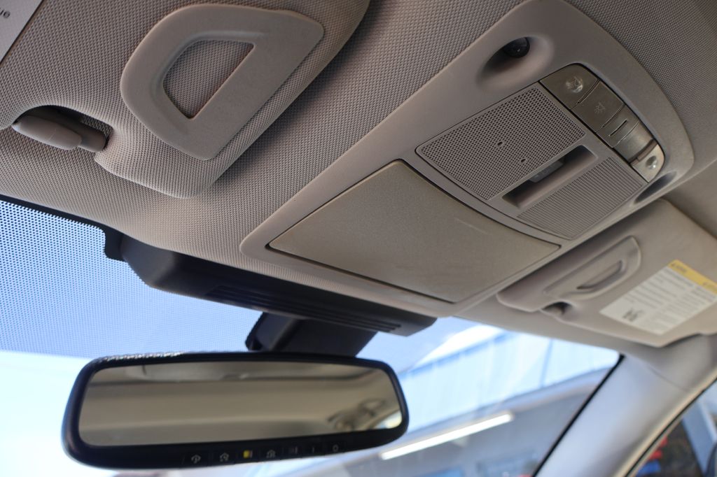 Photo 39 of this INFINITI Q50