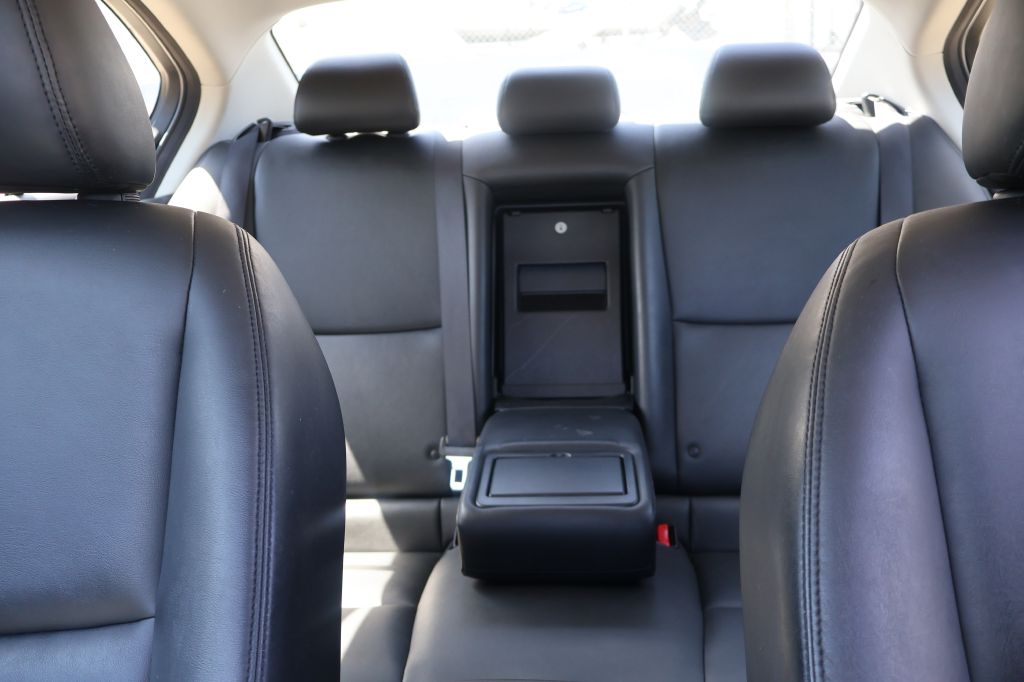 Photo 42 of this INFINITI Q50