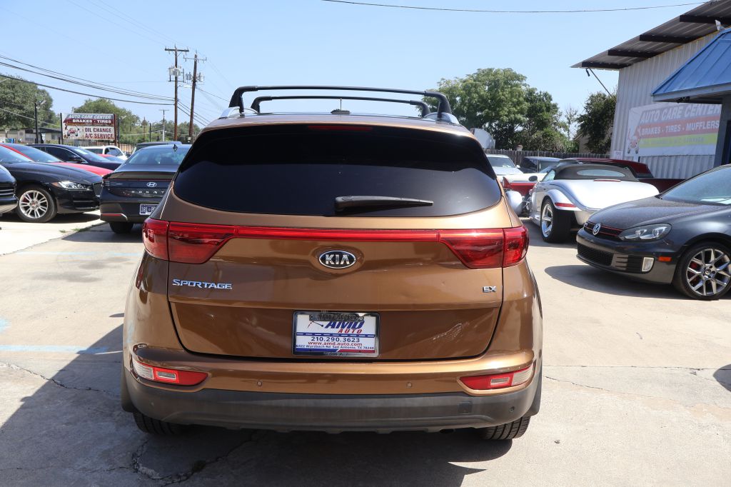 Photo 7 of this KIA SPORTAGE