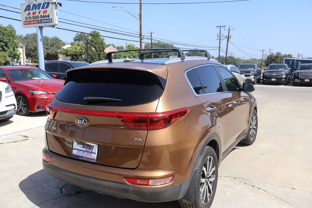 Photo 8 of this KIA SPORTAGE