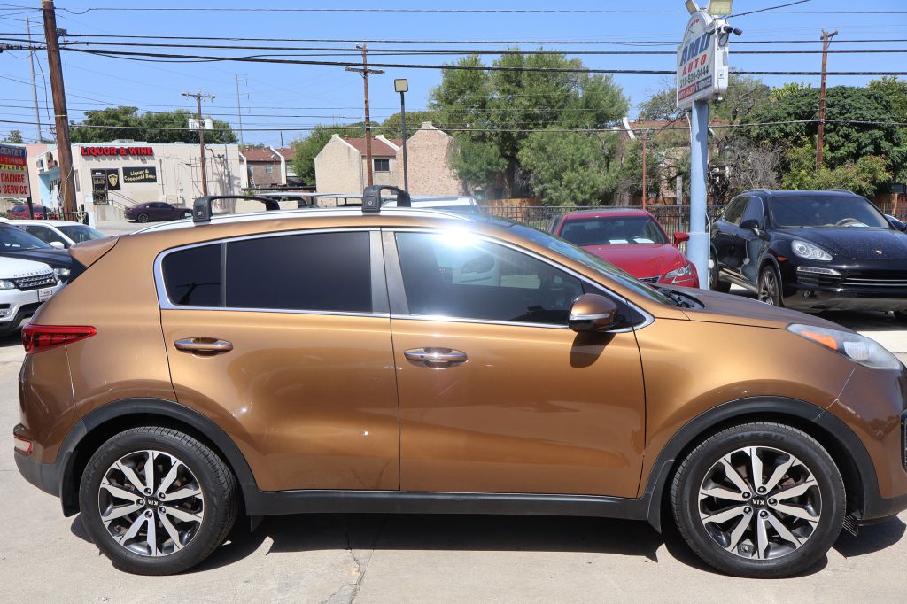 Photo 9 of this KIA SPORTAGE