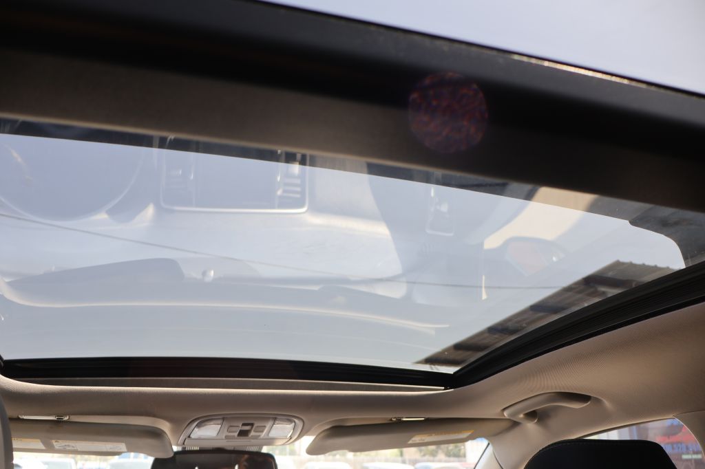 Photo 30 of this KIA SPORTAGE