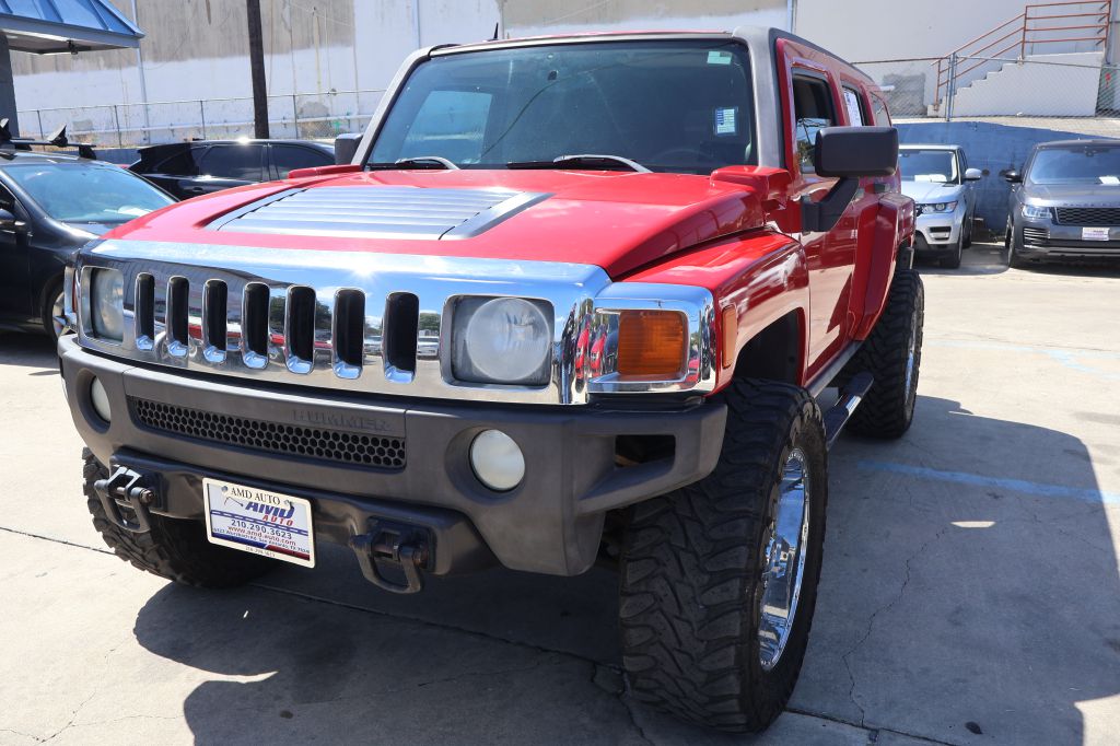 Photo 3 of this HUMMER H3
