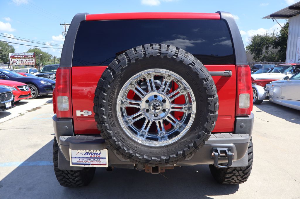 Photo 6 of this HUMMER H3