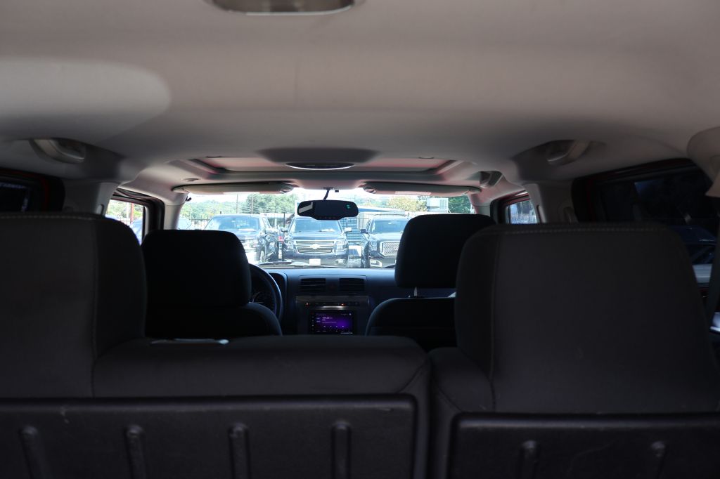 Photo 16 of this HUMMER H3
