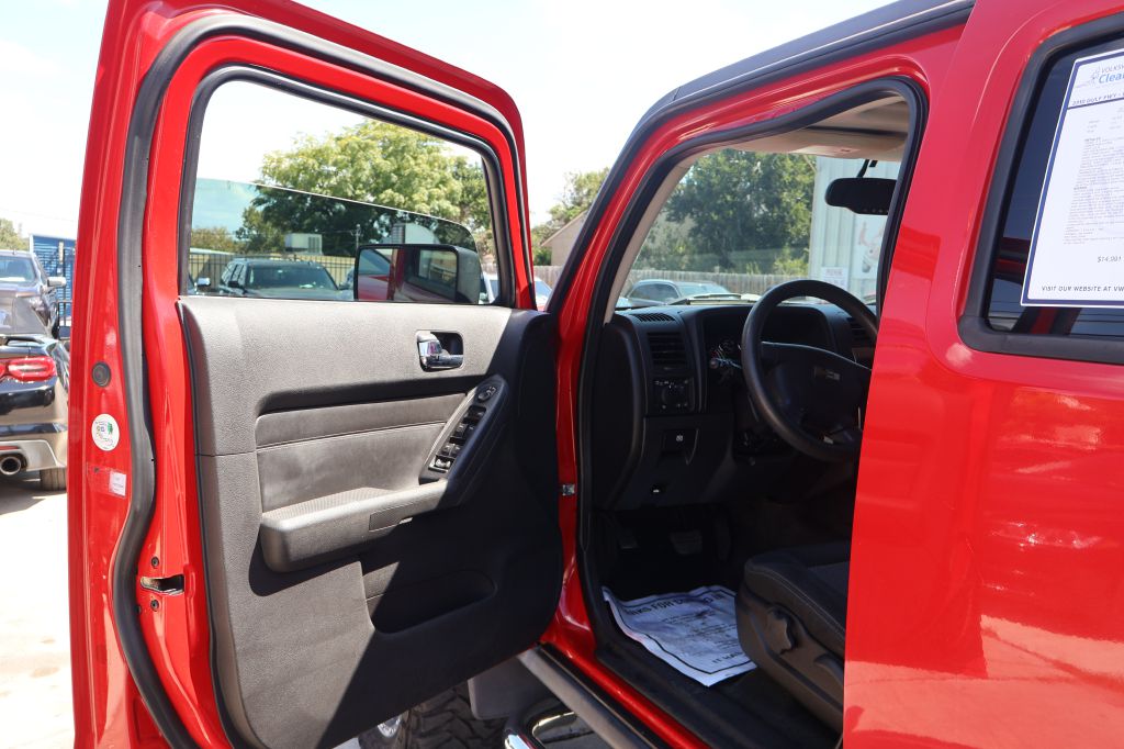 Photo 19 of this HUMMER H3