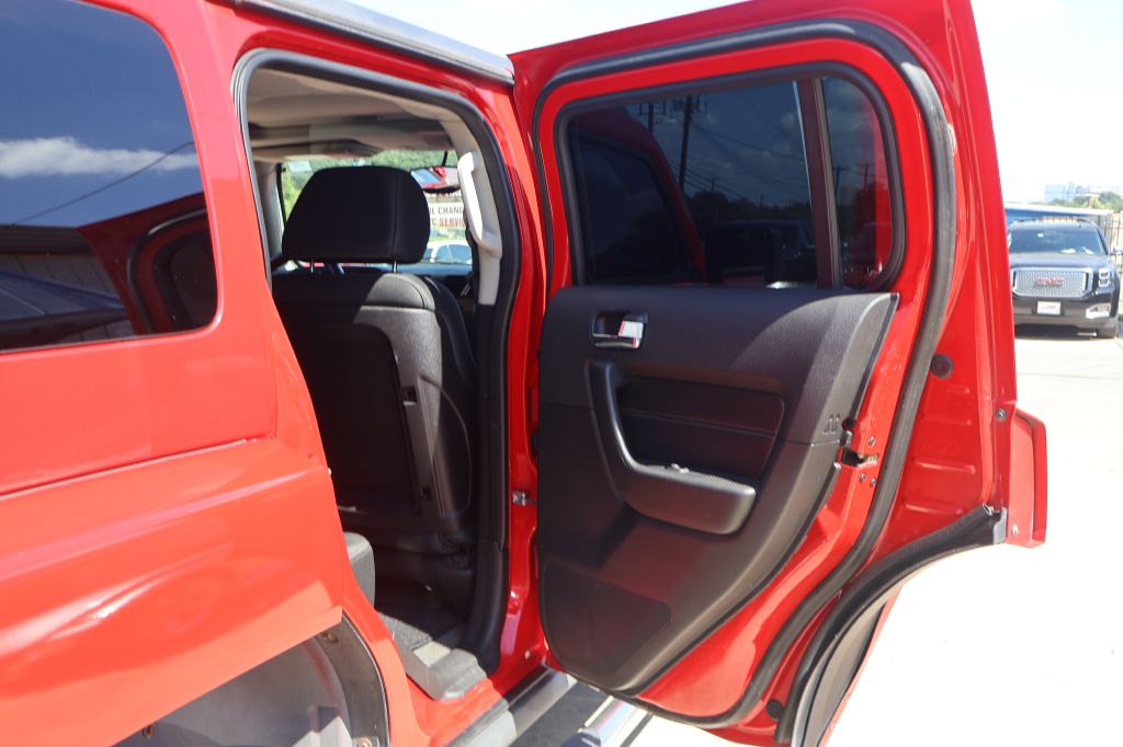 Photo 42 of this HUMMER H3