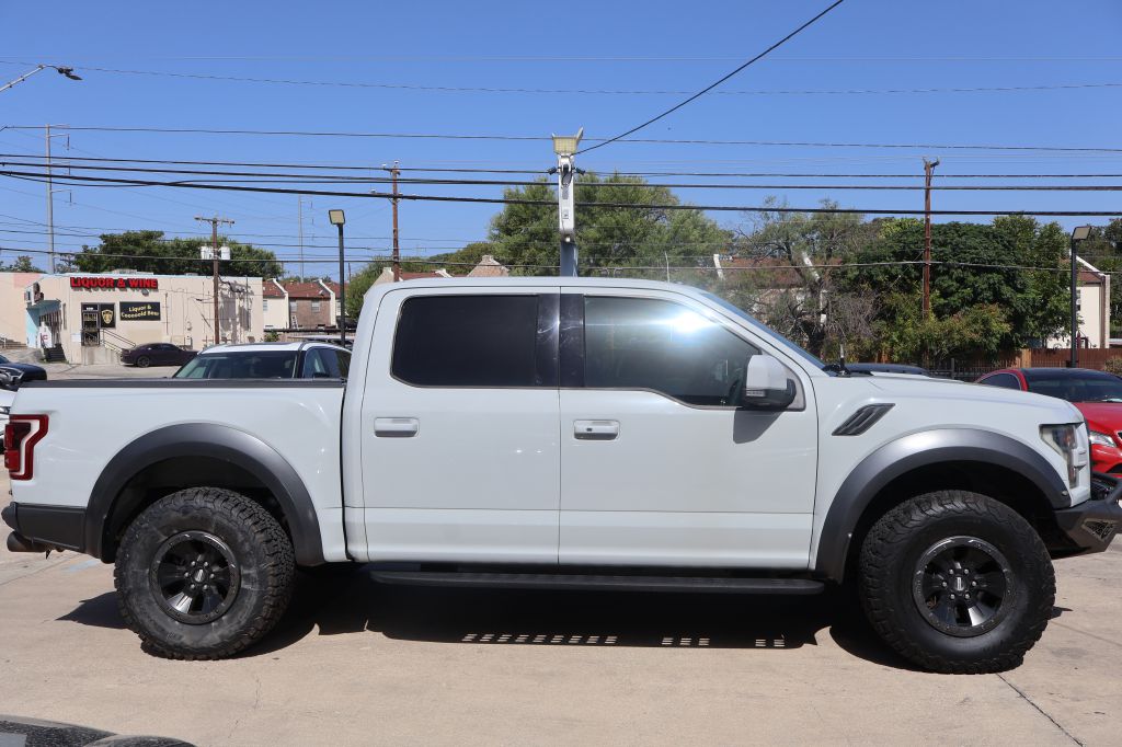 Photo 8 of this FORD F150
