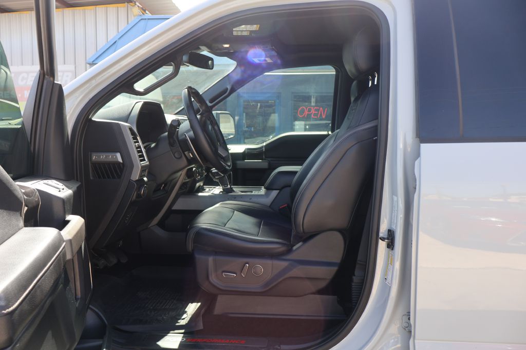 Photo 26 of this FORD F150