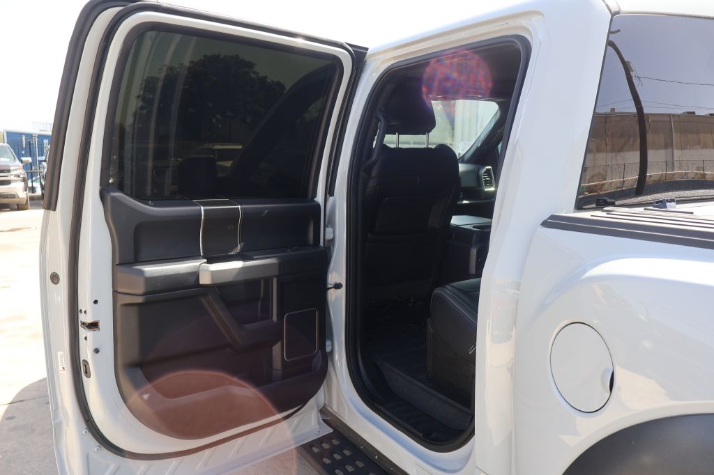 Photo 27 of this FORD F150