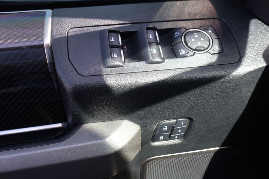 Photo 34 of this FORD F150