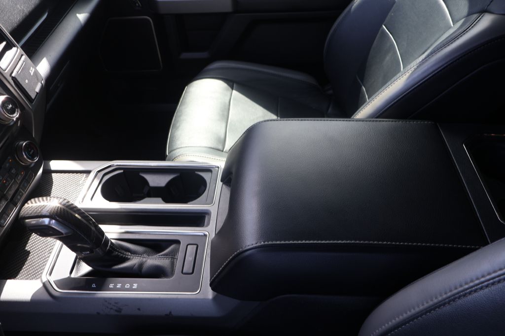 Photo 41 of this FORD F150