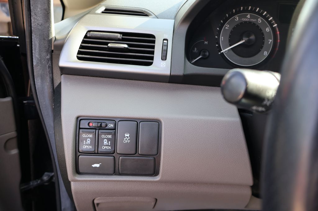 Photo 29 of this HONDA ODYSSEY