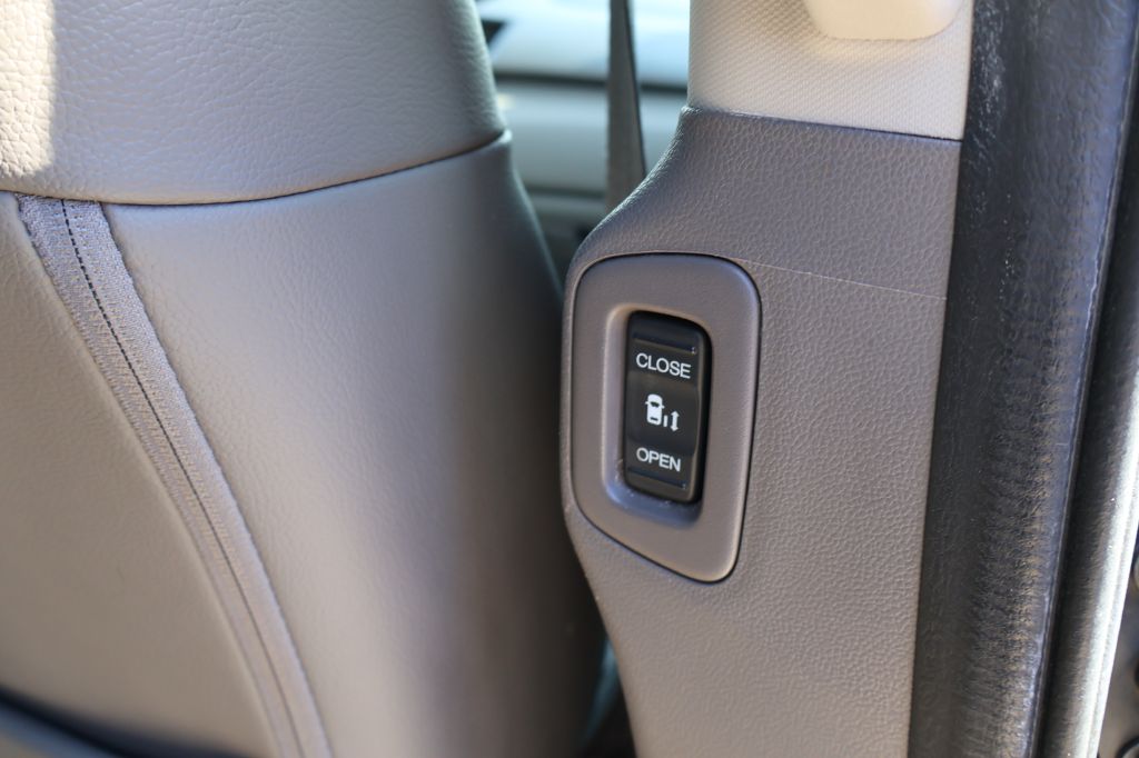 Photo 45 of this HONDA ODYSSEY