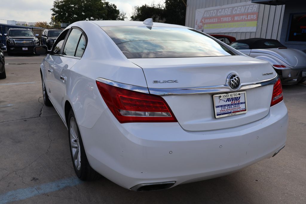 Photo 5 of this BUICK LACROSSE