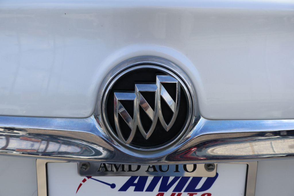 Photo 13 of this BUICK LACROSSE
