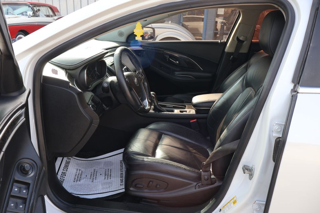 Photo 21 of this BUICK LACROSSE