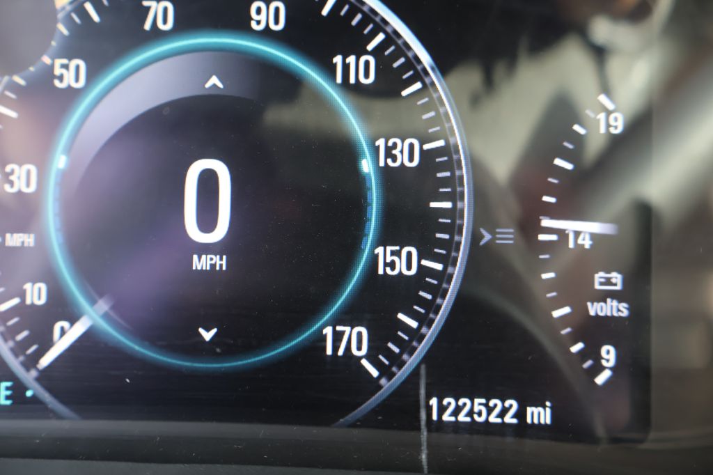 Photo 25 of this BUICK LACROSSE
