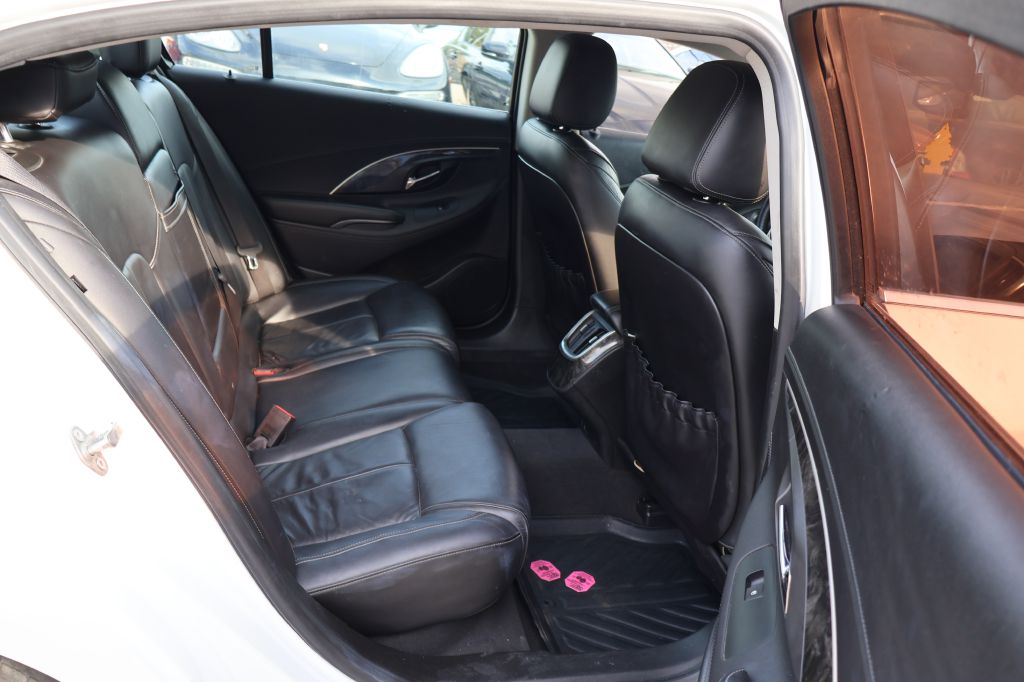 Photo 42 of this BUICK LACROSSE